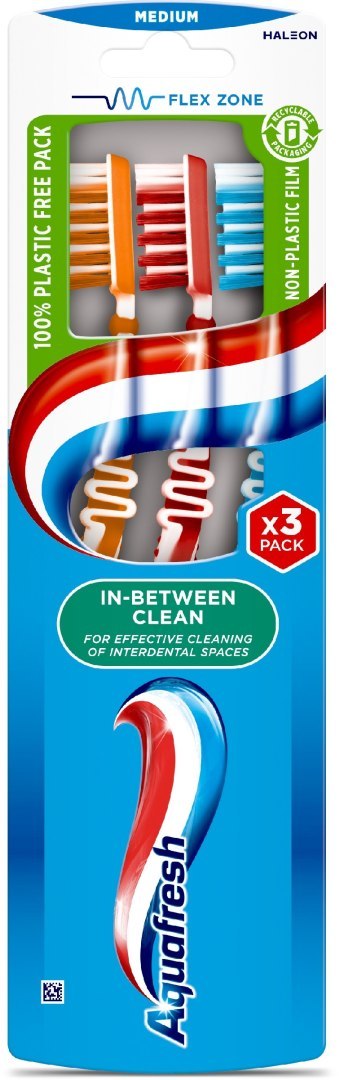 GSK AQUAFRESH Szczoteczka do zębów In-Between Clean - medium(średnia) TRIO 3 sztuki